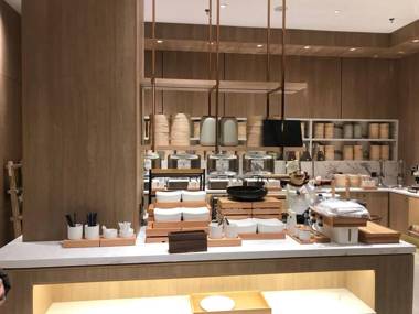 Hanting Premium Hotel Shenyang Taiyuan Street Metro Station