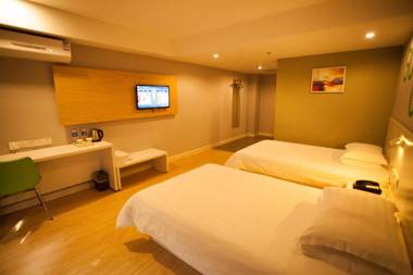 Ease Hotel(Shenyang Zhongjie Street)