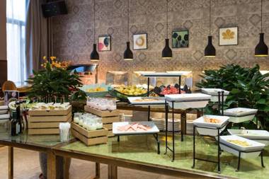 Yitel Collection Shenyang Hunnan Olympic Sports Center Wanda Plaza