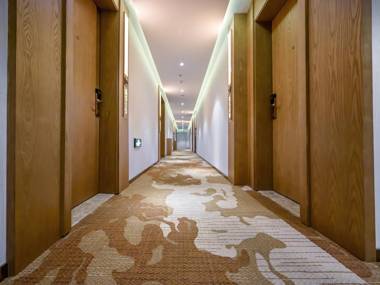 James Joyce Coffetel Shenyang North Railway Station Qishan Road Metro Station