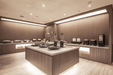 Hanting Hotel Shenyang Jiangdong Street Metro Station