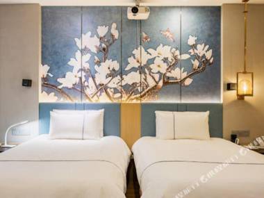 Magnotel Hotel (Shenyang Taiqing palace store)