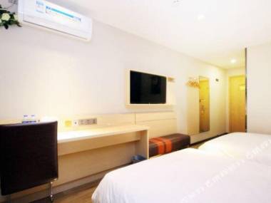 7 Days Premium (Shenyang Maluwan Store)