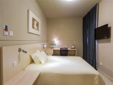 Jinjiang Inn Shaoxing Keqiao Wanda Plaza Convention and Exhibition Center Hotel