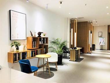 Hanting Hotel Shaoxing North Huancheng Road