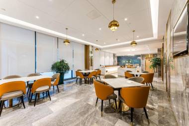 Atour Hotel Shengzhou