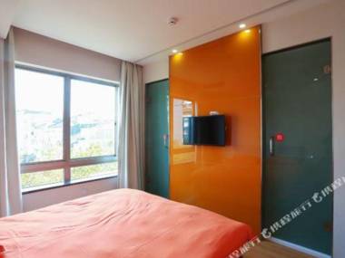 Pebble Motel(Shaoxing Lu Xun's Hometown Store)