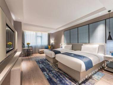 Yishang Hotel (Shaoxing Textile City Cross Border E-Commerce Industrial Park Store)
