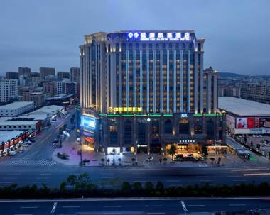 Menshine Gloria Plaza Hotel