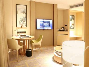 Howard Johnson Glory Plaza ShanTou