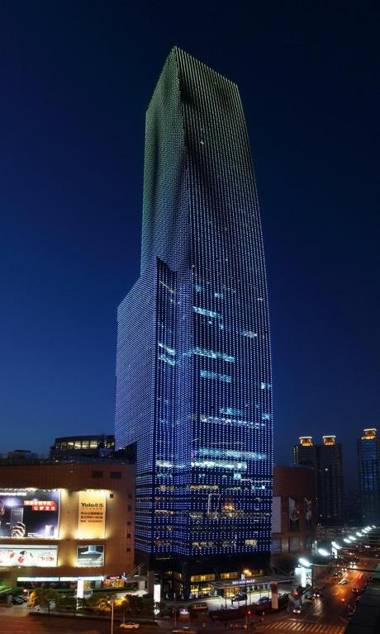 Renaissance Shanghai Zhongshan Park Hotel