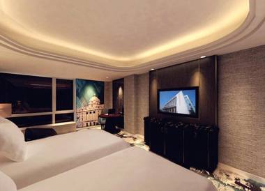 Oriental Riverside Bund View Hotel (Shanghai International Convention Center)