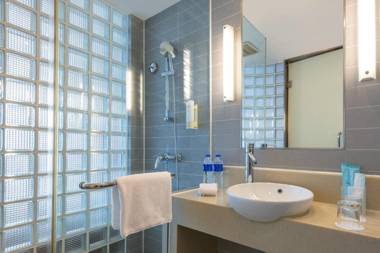 Holiday Inn Express Shanghai Jinqiao Central an IHG Hotel