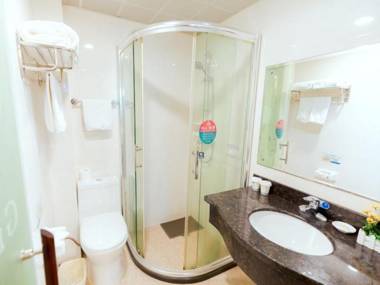 Greentree Inn Shanghai Caoan Road Textile Express Hotel