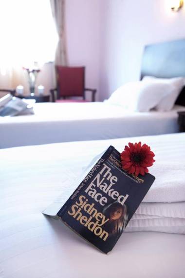 Shijia inn On the Bund