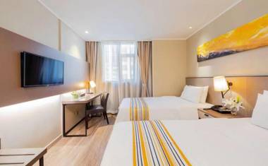 Home Inn Plus Shanghai Zhangjiang Park