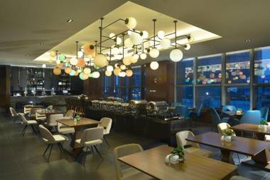 Minimax Hotel Shanghai Songjiang