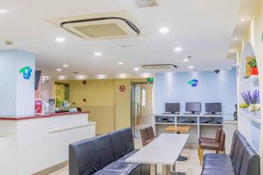 Hi Inn Shanghai Huaihai Zhong Road