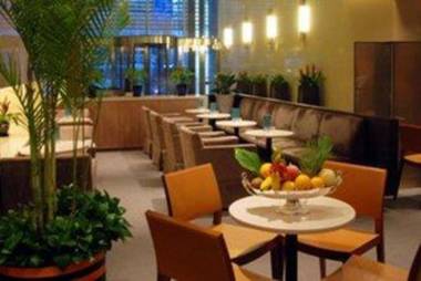 Reunion International Residence