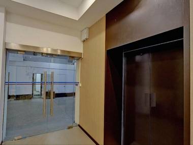 Hanting Hotel Shanghai Xujiahui Center