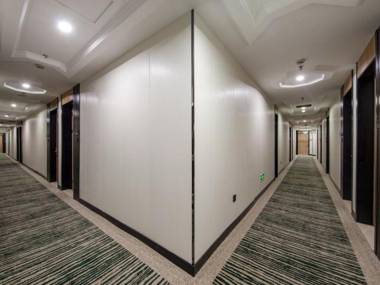 GreenTree Inn Shanghai HongQiao Metro Station Express Hotel