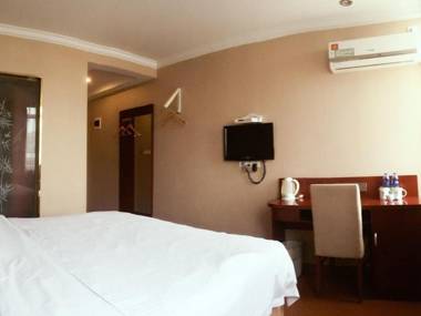 GreenTree Inn Shanghai Songjiang Xinqiao Jiuxin Road Express Hotel