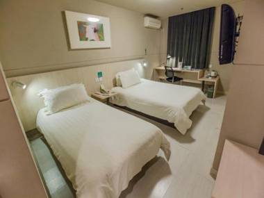 Jinjiang Inn Shanghai Maotai Road