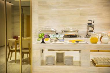 JI Hotel Shanghai Wuning Road Subway Station