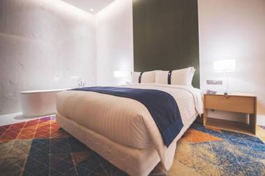 Holiday Inn Express Shanghai Songjiang Fangta an IHG Hotel