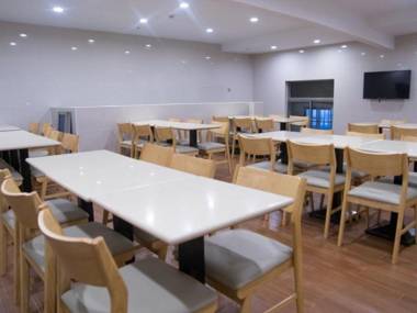 Green Tree Inn Shanghai Hongqiao Hub National Convention and Exhibition Centre Shenhong Road