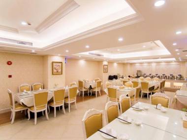 Vienna 3 Best Shanghai Baoshan Fengxiang Road