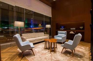 Yitel Shanghai Zhongshan Park