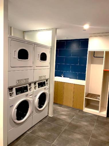 Holiday Inn Express Shanghai Jiading New City an IHG Hotel