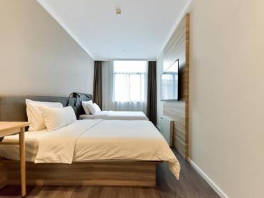 Hanting Youjia Hotel (Shanghai Hongqiao Railway Station Beidi Road)