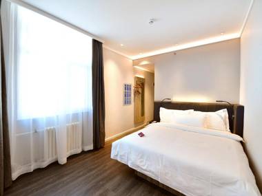 JI Hotel (Shanghai Nanxiang Taimao Commercial Plaza)