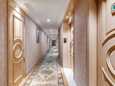 Vienna Hotel Shanghai Hongmei South Road