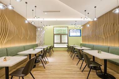 Orange Hotel Shanghai Xujiahui Xietu Road