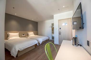 Hi Inn (Shanghai Xiaonanmen Subway Station)