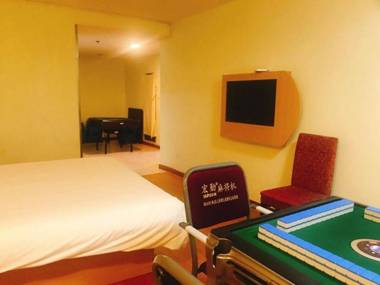 Jun Hotel Jiangsu Suzhou Kunshan Huaqiao Town Zhaofeng Road Metro Station