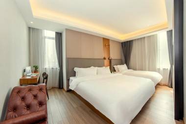 Ease Hotel Shanghai Songjiang College Town Happy Valley