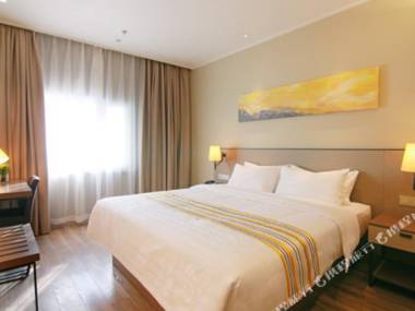 Home Inn Selected (Shanghai Lujiazui Nextage Tangqiao)