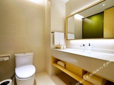 Easy Go Inn (Shanghai Hangtou Xinchang Old Town)