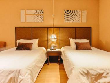 Yitel Premium (Shanghai Wujiaochang Metro Station)