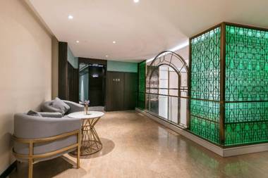 Hanting Hotel Shanghai Hongbaoshi Road Metro Station