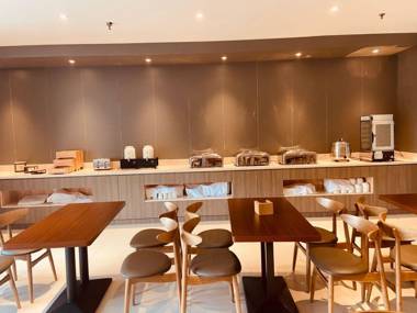 Hanting Hotel Shanghai Songjiang Xincheng Wanda