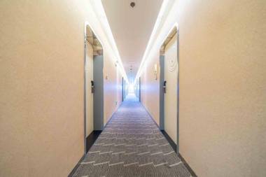 Hanting Hotel Shanghai Jiuting Metro Station