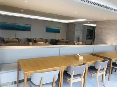 Ji Hotel Shanghai Meilan Lake Luxiang Road