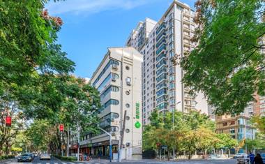 Hi Inn Shanghai Jing'an Temple