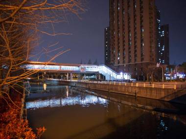 Ji Hotel Shanghai Wuwei Dong Road Metro Station