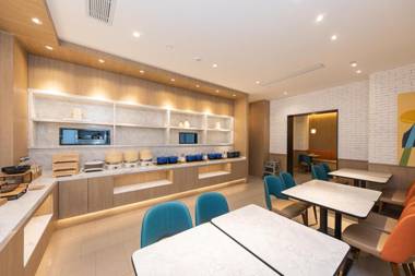 Hanting Hotel Shanghai Xujiahui Wanping South Road